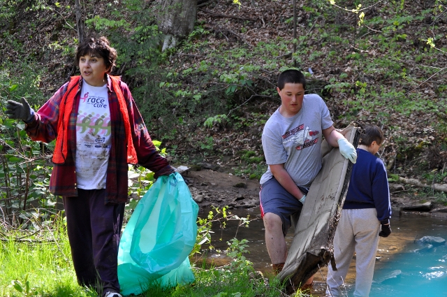 Lick Creek Make It Shine Cleanup 2010